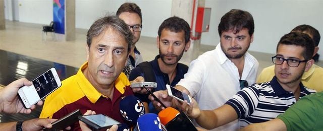 Casimiro: "El equipo está bien y con ganas e ilusión para jugar la Supercopa" Casimiro: "El equipo está bien y con ganas e ilusión para jugar la Supercopa"