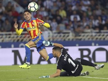 2-3. Un gran Valencia gana en Anoeta con un gol de Zaza a 5 minutos del final 2-3. Un gran Valencia gana en Anoeta con un gol de Zaza a 5 minutos del final