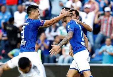 Cruz Azul y Pachuca intercambian partidos en casa tras el terremoto Cruz Azul y Pachuca intercambian partidos en casa tras el terremoto