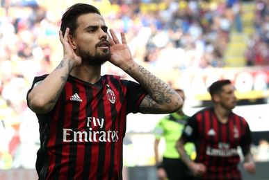 El español Suso renueva su contrato con el Milan hasta junio de 2022 El español Suso renueva su contrato con el Milan hasta junio de 2022