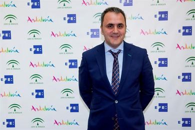 Presidente del Betis E.Plus espera "mucho" de los pívots Anosike y Golubovic Presidente del Betis E.Plus espera "mucho" de los pívots Anosike y Golubovic