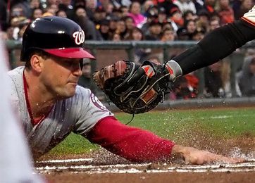 6-1. Zimmerman pega dos jonrones contra los Piratas 6-1. Zimmerman pega dos jonrones contra los Piratas