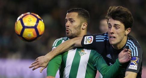 La Real y el Betis miden sus rachas opuestas en Anoeta La Real y el Betis miden sus rachas opuestas en Anoeta