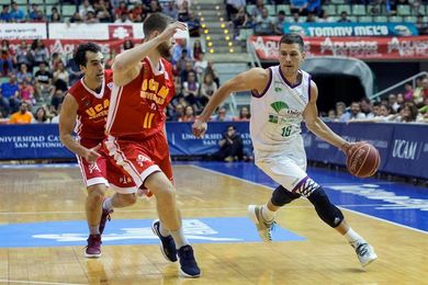 UCAM, mermado por las lesiones en el juego interior, se estrena ante Unicaja UCAM, mermado por las lesiones en el juego interior, se estrena ante Unicaja