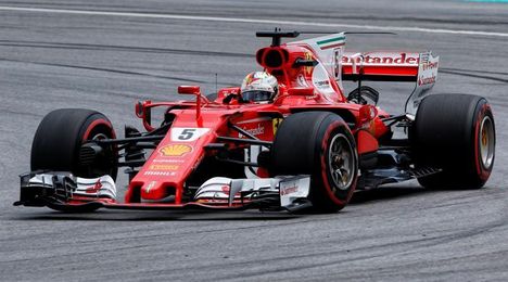 Vettel: "Tenemos un coche rápido, debería ser fácil remontar posiciones" Vettel: "Tenemos un coche rápido, debería ser fácil remontar posiciones"