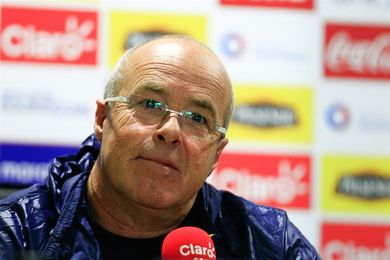 Ecuador va a buscar el triunfo en Chile "porque todavía tiene vida", dice el técnico Célico Ecuador va a buscar el triunfo en Chile "porque todavía tiene vida", dice el técnico Célico