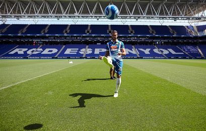 Sergio Sánchez: "No estoy al nivel físico para poder exigir jugar de central" Sergio Sánchez: "No estoy al nivel físico para poder exigir jugar de central"