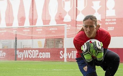 Pamela Tajonar, la portera del Sevilla Femenino. Pamela Tajonar, la portera del Sevilla Femenino.