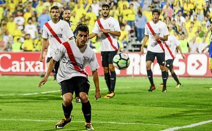 El filial se mostró más sólido ante el Cádiz, partido en el que Matos, ausente hoy, fue expulsado. El filial se mostró más sólido ante el Cádiz, partido en el que Matos, ausente hoy, fue expulsado.