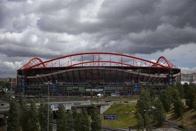 Policía Judicial registra el estadio del Benfica por sospechas de corrupción Policía Judicial registra el estadio del Benfica por sospechas de corrupción