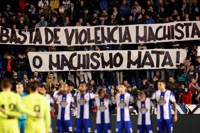 Riazor Blues instan a Eibar a demostrar que se les requisaron armas blancas Riazor Blues instan a Eibar a demostrar que se les requisaron armas blancas