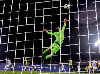 El club afronta con tranquilidad las negociaciones con Pau y Gerard Moreno El club afronta con tranquilidad las negociaciones con Pau y Gerard Moreno