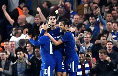 Hazard mete al Chelsea en puestos de ´Champions´ y hunde al Bournemouth Hazard mete al Chelsea en puestos de ´Champions´ y hunde al Bournemouth