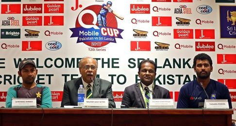 El equipo de críquet de Sri Lanka regresa a Pakistán tras el ataque de 2009 El equipo de críquet de Sri Lanka regresa a Pakistán tras el ataque de 2009