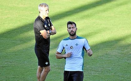 Amat será titular ante el equipo en el que se formó. Amat será titular ante el equipo en el que se formó.