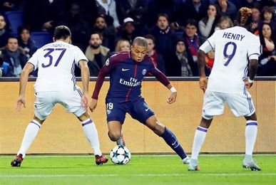 5-0. El PSG de Kurzawa ya está en octavos y el Anderlecht eliminado 5-0. El PSG de Kurzawa ya está en octavos y el Anderlecht eliminado