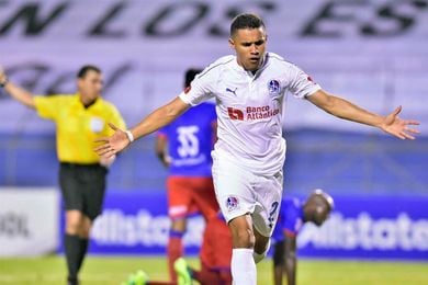 El Olimpia sube y el Real España sigue en picada en el Apertura hondureño El Olimpia sube y el Real España sigue en picada en el Apertura hondureño