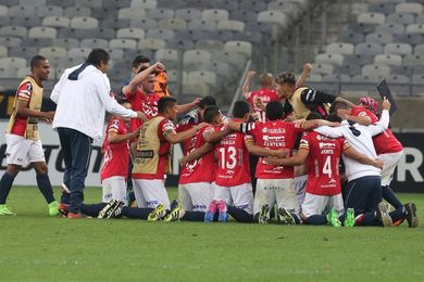 Bolívar-Wilstermann, el duelo más atractivo de la jornada 15 en Bolivia Bolívar-Wilstermann, el duelo más atractivo de la jornada 15 en Bolivia