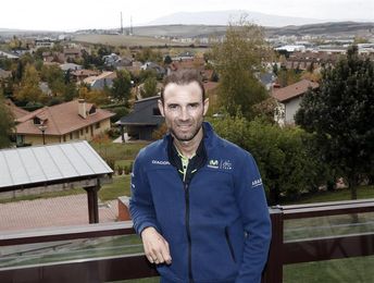 Valverde: "Tengo la carrera hecha pero mi meta es volver a ganar" Valverde: "Tengo la carrera hecha pero mi meta es volver a ganar"