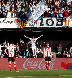 Aspas marca su gol 100 con el Celta ante el Athletic Aspas marca su gol 100 con el Celta ante el Athletic