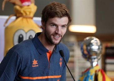 Doornekamp: "Ante el CSKA hay que ser más agresivos que con el Fenerbahce" Doornekamp: "Ante el CSKA hay que ser más agresivos que con el Fenerbahce"