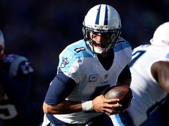 24-20. Mariota lanza para una anotación y remonta el marcador para los Titans 24-20. Mariota lanza para una anotación y remonta el marcador para los Titans