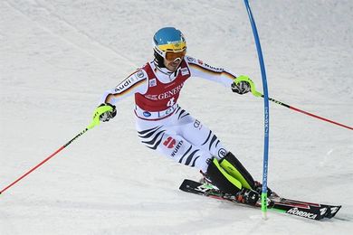 Felix Neureuther triunfa en Levi y es el primer líder de la Copa del Mundo Felix Neureuther triunfa en Levi y es el primer líder de la Copa del Mundo