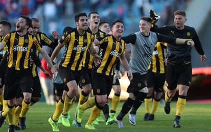 El Peñarol logra su décimo triunfo al hilo y se mantiene en la cima del Clausura El Peñarol logra su décimo triunfo al hilo y se mantiene en la cima del Clausura