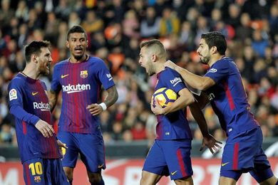 1-1. Valencia y Barcelona igualan en un partido vibrante 1-1. Valencia y Barcelona igualan en un partido vibrante
