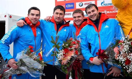 El COI suspende a tres deportistas rusos de bobsleigh por dopaje en Sochi El COI suspende a tres deportistas rusos de bobsleigh por dopaje en Sochi