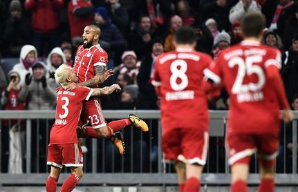 El Bayern gana y se distancia del Leipzig, goleado por el Hoffenheim (4-0) El Bayern gana y se distancia del Leipzig, goleado por el Hoffenheim (4-0)