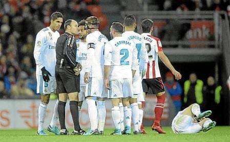 Ramos, con 19 expulsiones, es el jugador más expulsado de la historia de LaLiga. Ramos, con 19 expulsiones, es el jugador más expulsado de la historia de LaLiga.