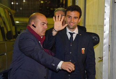Giuseppe Rossi, presentado como nuevo jugador del Génova Giuseppe Rossi, presentado como nuevo jugador del Génova