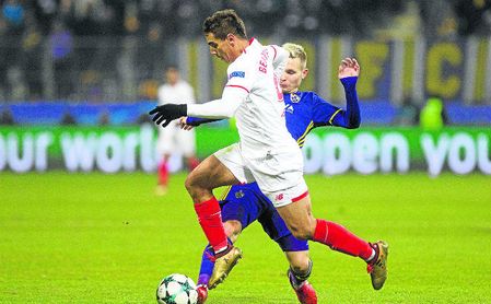 El Sevilla se embolsa otros 6,5 millones de euros y ya suma 23 El Sevilla se embolsa otros 6,5 millones de euros y ya suma 23