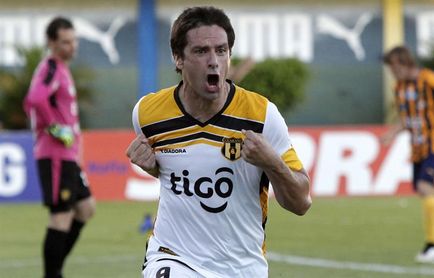El uruguayo López deja el fútbol paraguayo como máximo goleador histórico El uruguayo López deja el fútbol paraguayo como máximo goleador histórico
