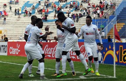 2-0. Olimpia vence a la Universidad Pedagógica y jugará las semifinales del fútbol en Honduras 2-0. Olimpia vence a la Universidad Pedagógica y jugará las semifinales del fútbol en Honduras