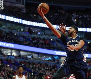131-124. Holiday con 34 puntos hace la diferencia en el triunfo de los Pelicans 131-124. Holiday con 34 puntos hace la diferencia en el triunfo de los Pelicans