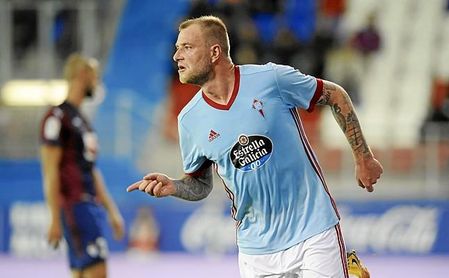 Unzué sólo le ha concedido 240 minutos de juego a Guidetti. Unzué sólo le ha concedido 240 minutos de juego a Guidetti.
