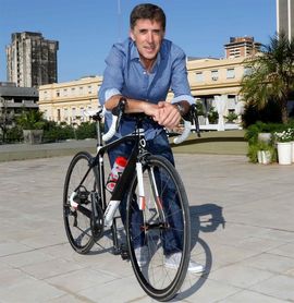 Pedro Delgado:"Me temo que a Froome le pueden quitar la Vuelta" Pedro Delgado:"Me temo que a Froome le pueden quitar la Vuelta"