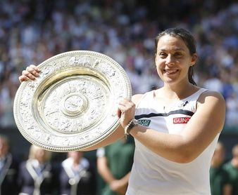 La tenista francesa Marion Bartoli anuncia su vuelta a la competición oficial La tenista francesa Marion Bartoli anuncia su vuelta a la competición oficial