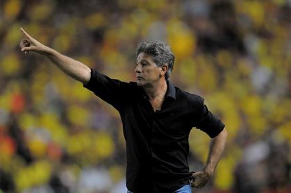 El Gremio, campeón de la Copa Libertadores, renueva a su entrenador, Renato Gaúcho El Gremio, campeón de la Copa Libertadores, renueva a su entrenador, Renato Gaúcho