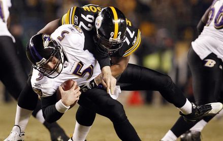 Los Patriots firman al liniero Harrison dejado por los Steelers para reforzar su defensa Los Patriots firman al liniero Harrison dejado por los Steelers para reforzar su defensa