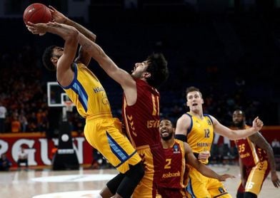 86-108. El Gran Canaria se acerca a los cuartos tras superar al Galatasaray 86-108. El Gran Canaria se acerca a los cuartos tras superar al Galatasaray