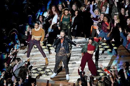 Justin Timberlake hace renacer a Prince en el medio tiempo de la Super Bowl Justin Timberlake hace renacer a Prince en el medio tiempo de la Super Bowl