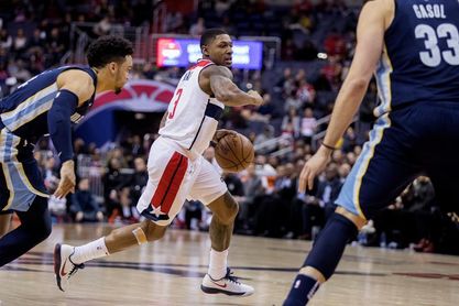102-111. Beal encabeza a los Wizards que logran quinto triunfo 102-111. Beal encabeza a los Wizards que logran quinto triunfo