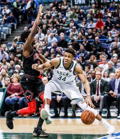 89-103. Antetokounmpo impone su clase ante Knicks; Willy, dos puntos 89-103. Antetokounmpo impone su clase ante Knicks; Willy, dos puntos