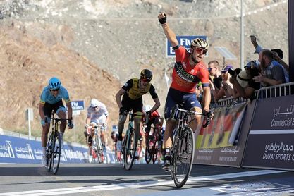 Colbrelli sorprende en la etapa reina, Viviani se agarra al liderato Colbrelli sorprende en la etapa reina, Viviani se agarra al liderato