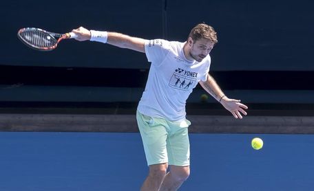 Wawrinka accede a semifinales y Muller cae en cuartos Wawrinka accede a semifinales y Muller cae en cuartos