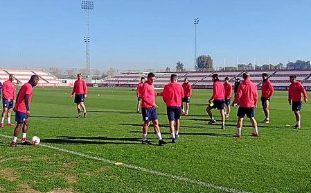 Montella convoca a 19 jugadores contra el Girona Montella convoca a 19 jugadores contra el Girona
