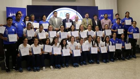 La selección sub´20 y su entrenadora reciben un homenaje por la clasificación al Mundial La selección sub´20 y su entrenadora reciben un homenaje por la clasificación al Mundial